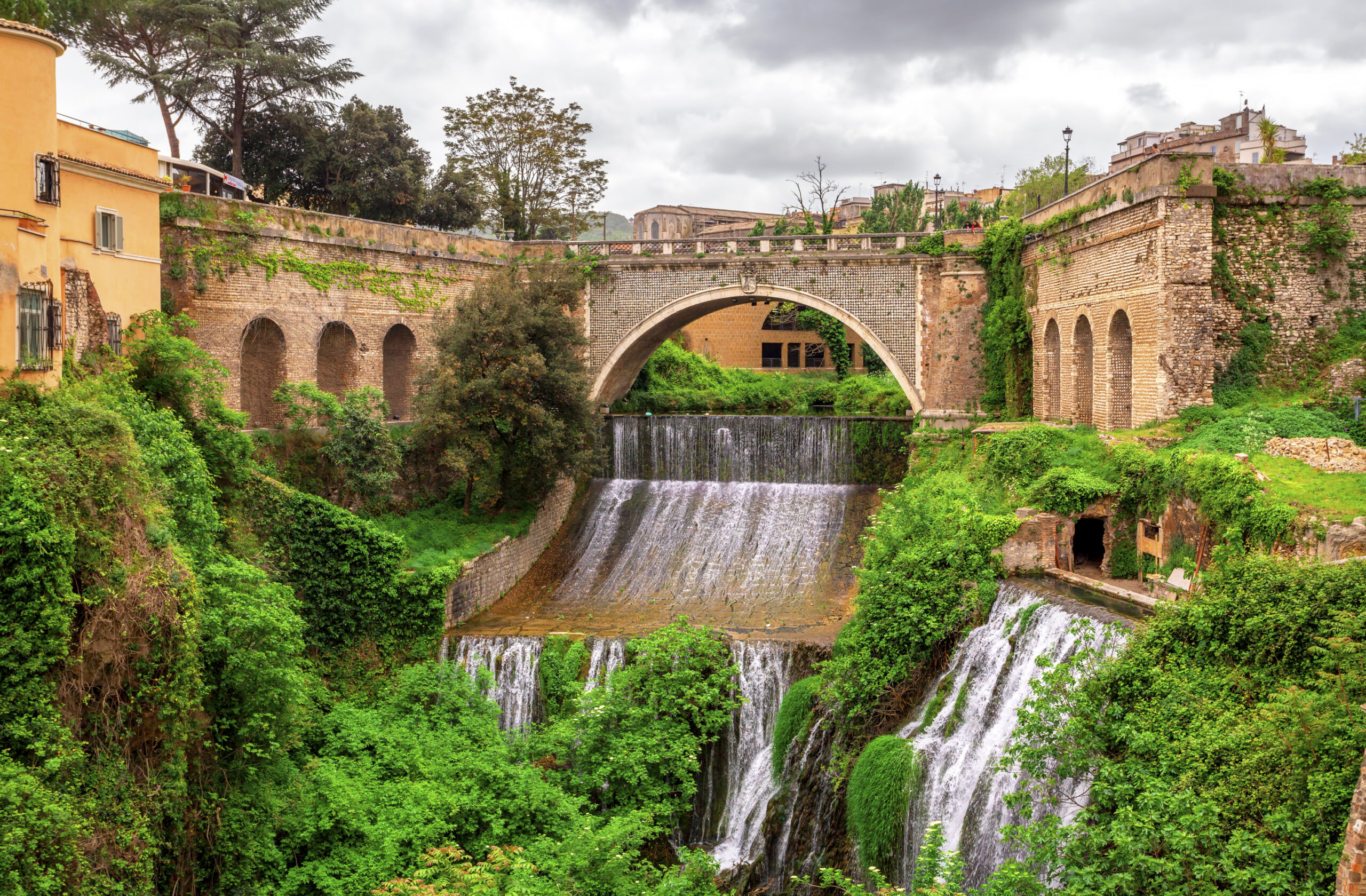 Villa Gregoriana in Tivoli and its immense cascade