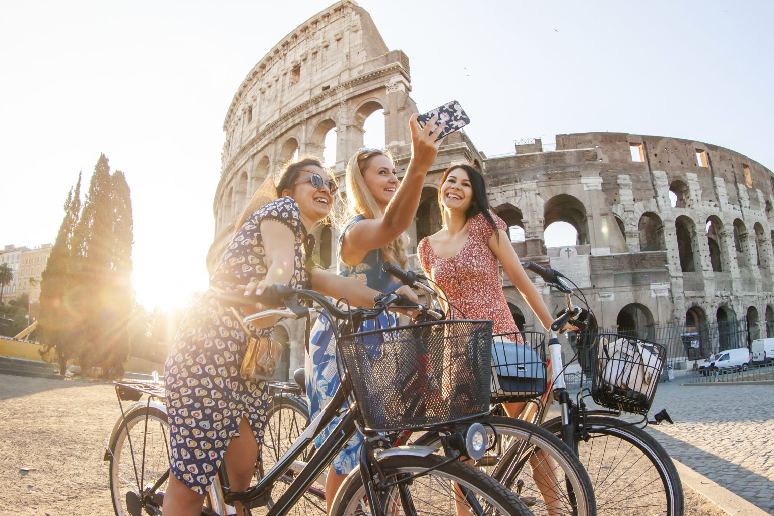 Rome Tourism - Visitare Roma in Bicicletta - I Migliori Mezzi di ...